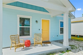 300 Rustic Oak Ln, Rockport, TX 78382