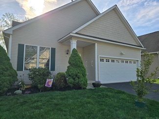 49 Pinehurst Dr, East Haven, CT 06513