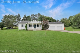 1975 W Hibbard Rd, Owosso, MI 48867