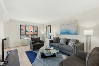130 8th Ave Unit 6E, Park Slope, NY 11215