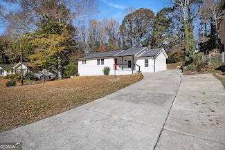 3795 King Edward Trail SW, Atlanta, GA 30331