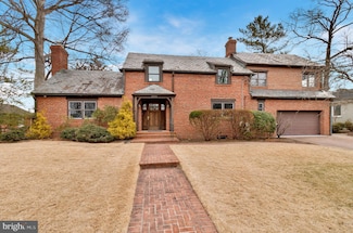 6925 Greenvale St NW, Washington, DC 20015