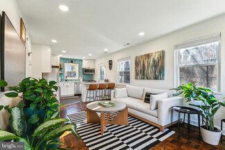 5849 Fifer Dr, Alexandria, VA 22303