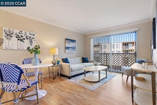 440 N Civic Dr Unit 406, Walnut Creek, CA 94596