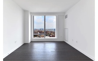 252 South St Unit 48E, New York, NY 10002