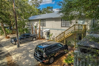 1221 Forest St, St. Simons Island, GA 31522
