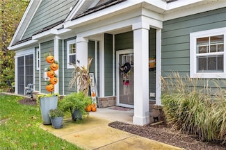 126 Creek Front Ln, Suffolk, VA 23435