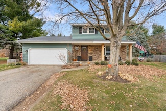 6258 Fox Run, de Forest, WI 53532