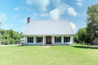 4628 N Bayou Black Dr, Gibson, LA 70356