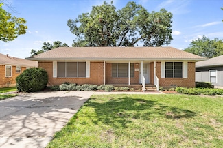 1015 Alamo Ln, Garland, TX 75040