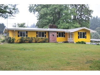 61021 Landreth Ln, Saint Helens, OR 97051