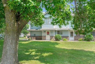 8418 S Pond Trail Unit 48, Champlin, MN 55316