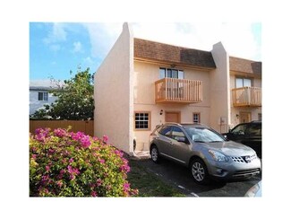 3900 SW 52nd Ave Unit 901, Hollywood, FL 33023
