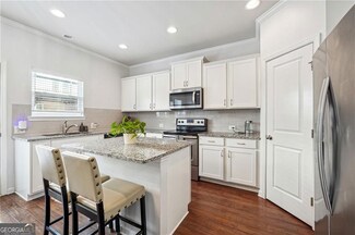 1732 Liberty Pkwy NW, Atlanta, GA 30318