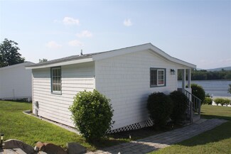 151 W Shore Rd Unit 4, Bristol, NH 03222
