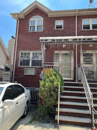 140-28 45th Ave, Flushing, NY 11355