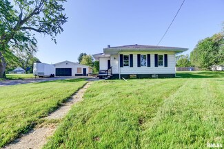 611 Mason St, Tovey, IL 62570