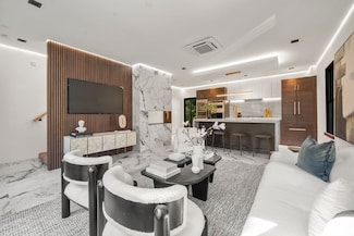 302 Elliot St Carriage House N Unit 3, Newton, MA 02464