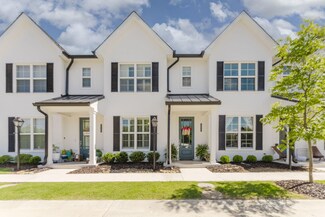 223 Kempton Ln, Dalton, GA 30721