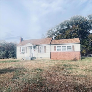 810 Walker St, Reidsville, NC 27320