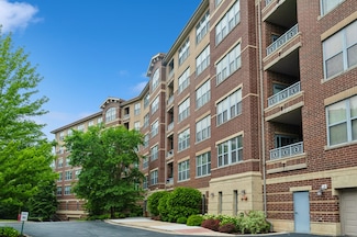 9360 Skokie Blvd Unit 414, Skokie, IL 60077