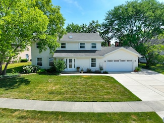 5806 Prairie Ln, Palatine, IL 60067