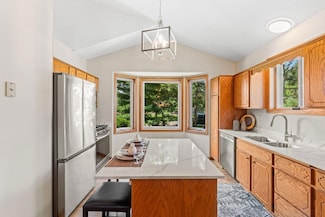 9457 Hames Ave S, Cottage Grove, MN 55016