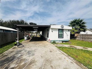 8215 Copa de Oro St, Edinburg, TX 78542