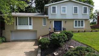 480 Herbst Manor Rd, Coraopolis, PA 15108