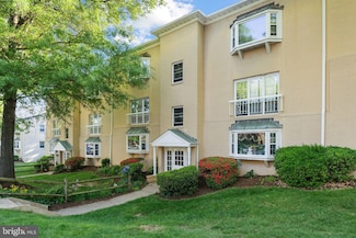 2914 Willston Place Unit 301, Falls Church, VA 22044