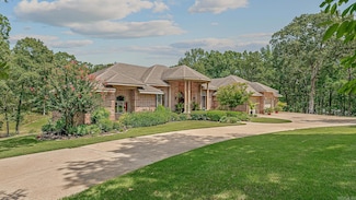 4904 Outback Rd, Jonesboro, AR 72404