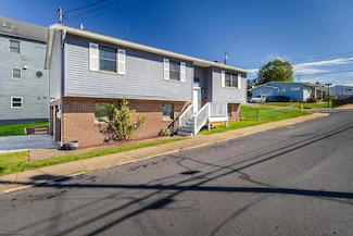 670 Elysian Ave, Morgantown, WV 26501