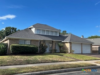 607 Brocton St, Victoria, TX 77904