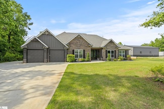 851 Milford Church Rd, Taylors, SC 29687