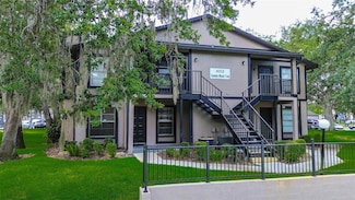 4012 Tumble Wood Trail Unit 104, Tampa, FL 33613
