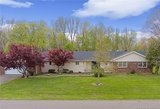 622 N Forrest Dr, Sellersburg, IN 47172