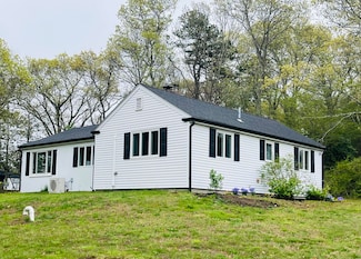 29 Chipman Rd, Sandwich, MA 02563