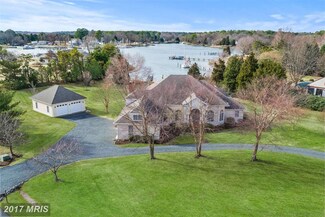 24823 Deepwater Point Dr, Saint Michaels, MD 21663