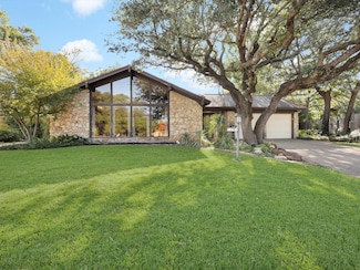 4704 Three River Ct, Fort Worth, TX 76103