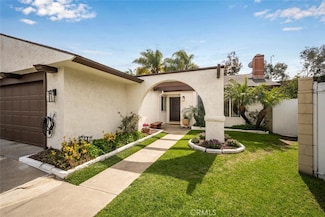 3560 Wisteria St, Seal Beach, CA 90740