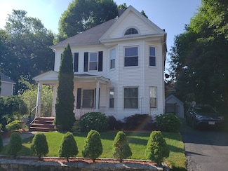 11 Ferdinand St, Worcester, MA 01603