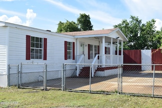 2730 E 12th St, Panama City, FL 32401