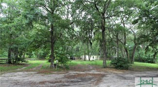 366 Beulah Rd, Midway, GA 31320