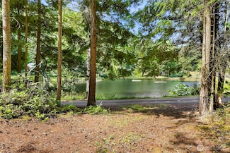 2940 Rosewood Terrace, Lummi Island, WA 98262