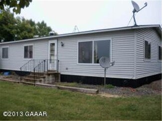 23004 23004 480th Ave, Morris, MN 56267