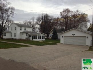 401 N Elm St, Marcus, IA 51035