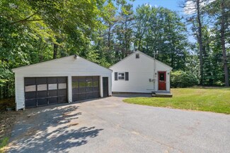 32 Farwell St, Lisbon, ME 04250