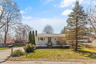 7 Davis Rd, Wilmington, MA 01887