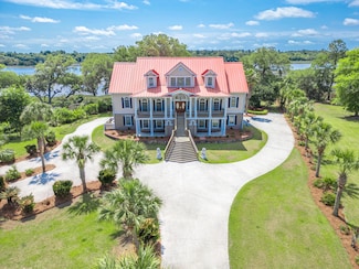 5625 Crystal Harbor Ln, Hollywood, SC 29449