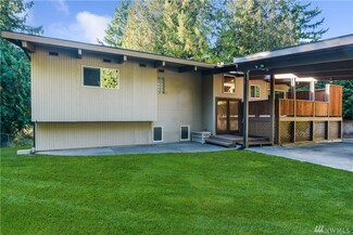 12525 Maplewood Ave, Edmonds, WA 98026